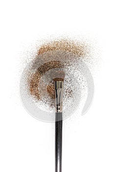 Blush brush with blush on it, loose powder and glitter blush, isolated on white backgrownd.