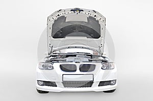 BMW 335i Bonnet open