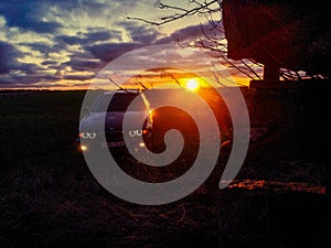 Bmw e39 and sunset on a field!