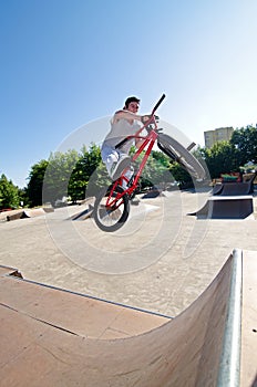 BMX Bike Stunt bar spin