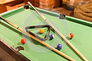 Board game with balls and cue billiards