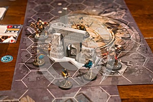 Board game with miniatures