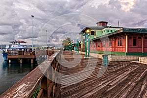 Boardwalk harbor