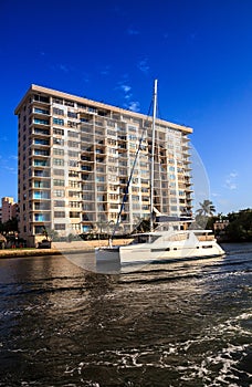 Boat along Hillsboro Inlet Waterway headed to Hillsboro Beach