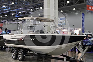 Boat Crestliner 2150 Sportfish SST in the exhibition Crocus Ex
