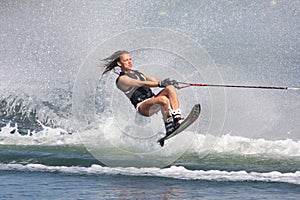 That boat is going fast