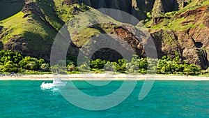 Boat on the Na Pali Coast - Kauai (HI)