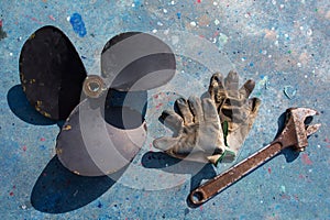 Boat propeller improvement repair tools and gloves