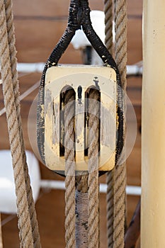 Boat pulley