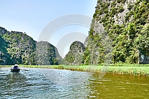 Boat ride in Tam Coc