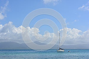 Boat sailing in San Blas archipelago, PanamÃ¡