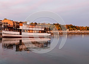 Boat on Skaneateles Lake