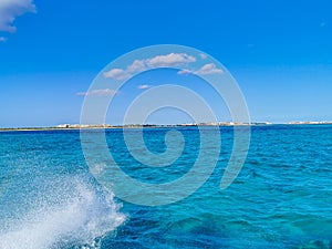 Un barco un viaje México sobre el isla ballena tiburón 