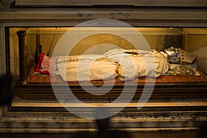 The body relics of St. Charles Carlo Borromeo, Duomo di Milano.