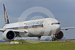 Body of Singapore Airlines Plane Taxi