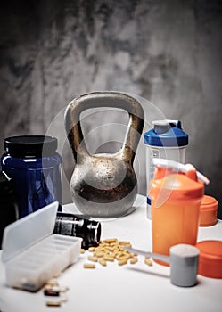 Bodybuilding nutrition supplements, chemistry