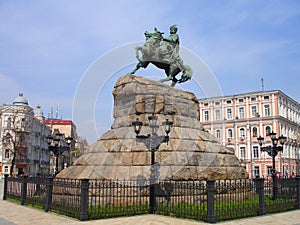 Bogdan Khmelnitsky statue