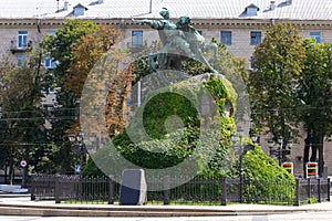 Bogdan Khmelnitsky statue