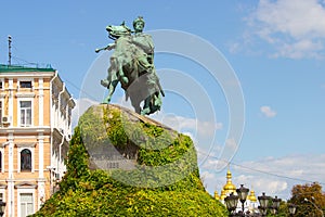 Bogdan Khmelnitsky statue