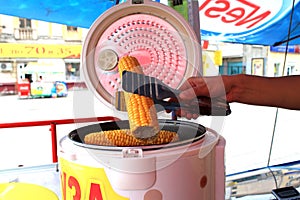 Boiled corn on multivarka.