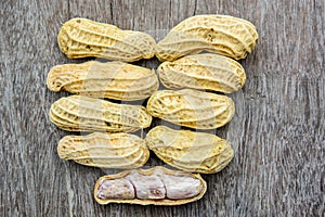 Boiled peanuts