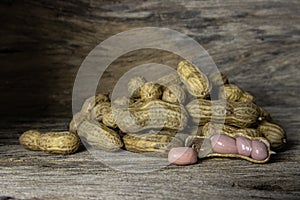 Boiled peanuts or groundnuts