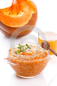 Boiled pumpkin with rice and honey