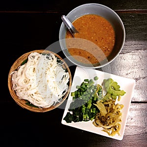 boiled Thai rice vermicelli ,usually eaten with Thai curries