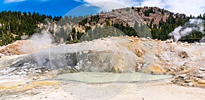 Boiling pond, Bumpass hell