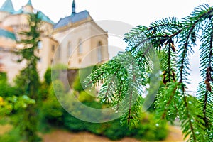 Bojnice středověký hrad, dědictví UNESCO, Slovensko. Jedná se o romantický zámek s původními gotickými a renesančními prvky