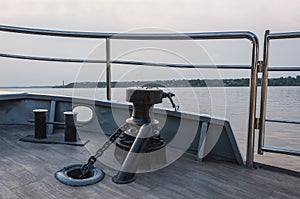 Bollard chain deck ship
