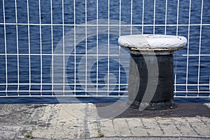 Bollard 15