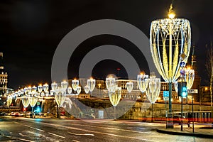 Bolshoy Moskvoretsky bridge and Moskvoretskaya street near red square and the Kremlin