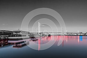 Bolte bridge, Melbourne at dawn