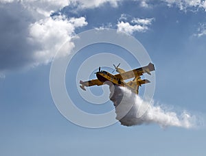 Bombardier 415 Superscooper