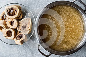 Bone Broth Bouillon in Metal Pan