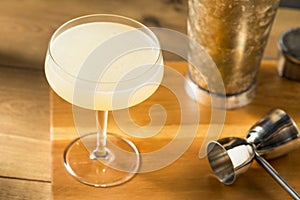 Boozy Corpse Reviver No 2 Cocktail