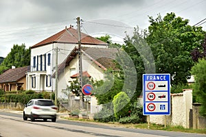 Border crossing to France