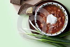 Borsch with onion