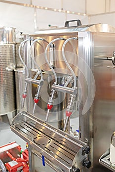 Bottle Filler Machine