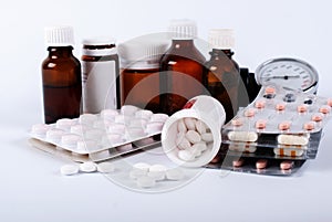 Bottles, medicines, syringes, needles and ampoules