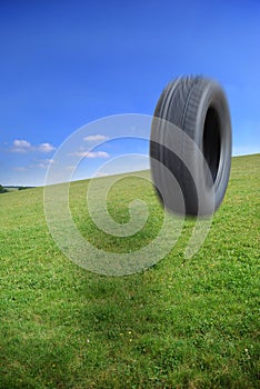 Bouncing tyre