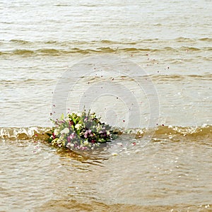 Bouquet afloat