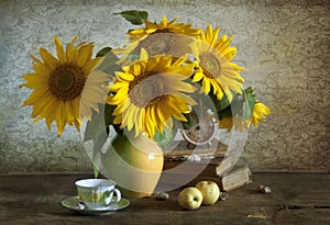 Bouquet of beautiful sunflowers in a vase