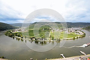 The bow in the river Moselle (Mosel), near Beilstein, Germany.