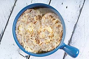 A bowl of French onion soup