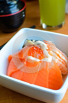 Bowl of Japanese mix sashimi don on rice