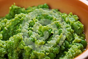 Bowl of mushy peas, photo