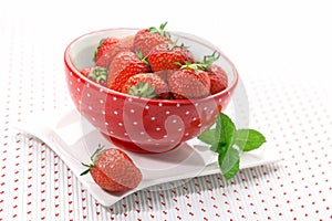 Bowl with strawberries