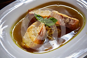 Bowl of tradiitonal French onion soup
